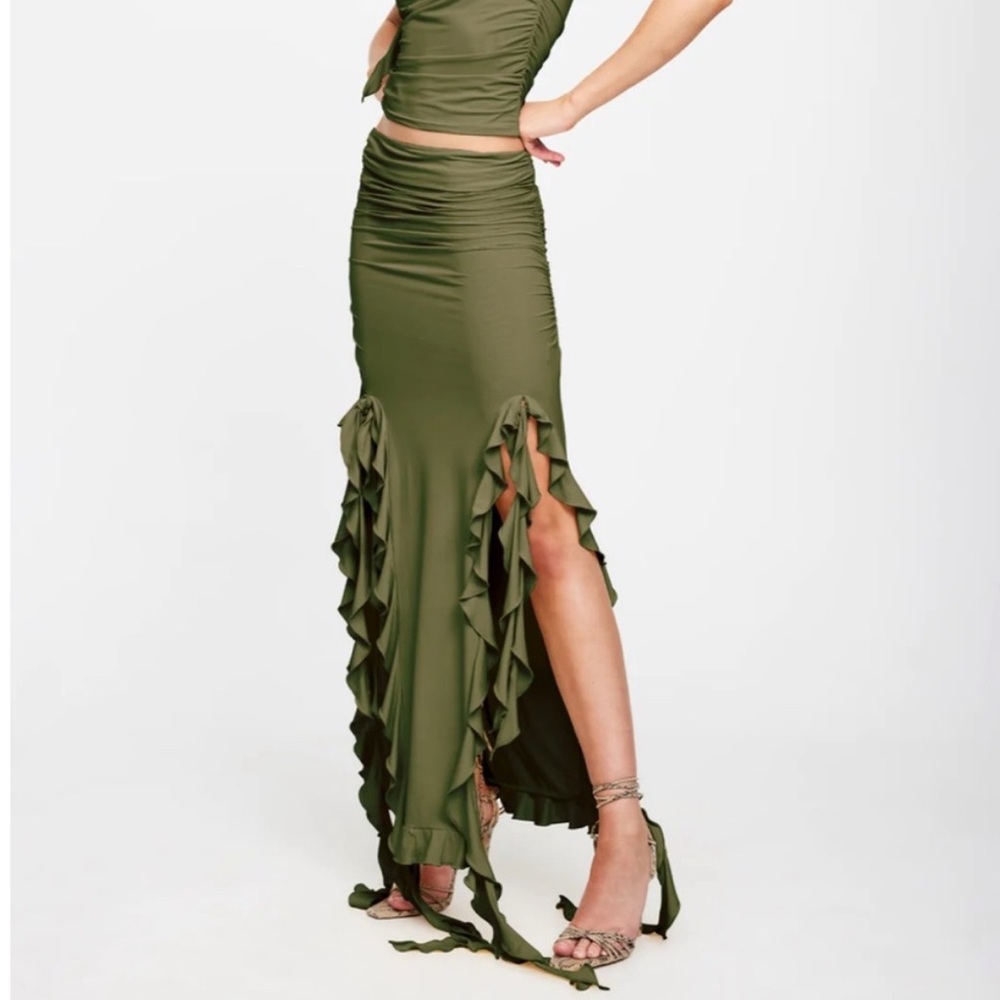 Lioness Maxi Skirt - Olive